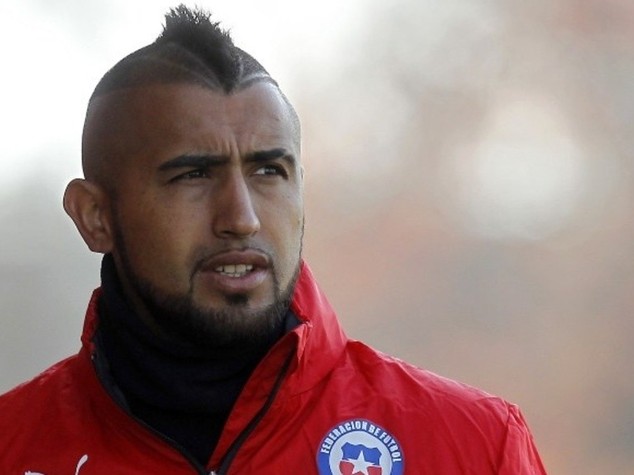 Calcio: Vidal si schianta con Ferrari, ferita moglie "stiamo bene"