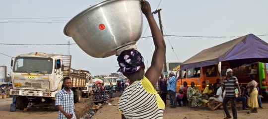 poesia donna africa