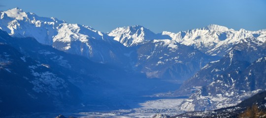 Svizzera: diverse persone sepolte da una valanga a Crans-Montana