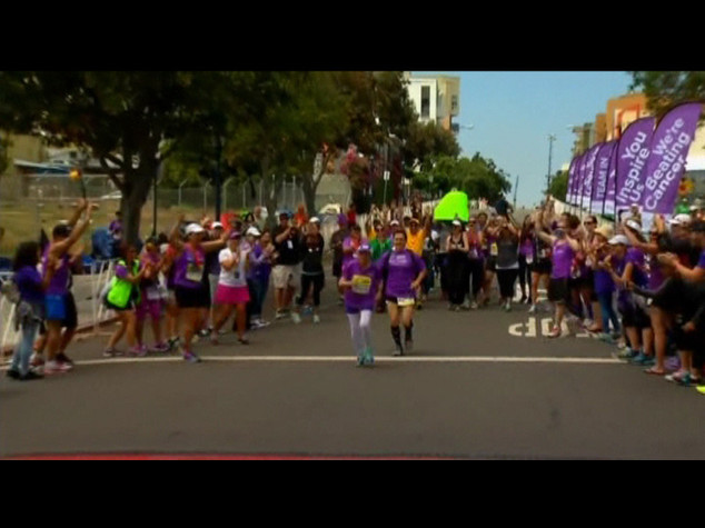 Usa: nonna-record, a 92 anni e 65 giorni completa una maratona - VIDEO