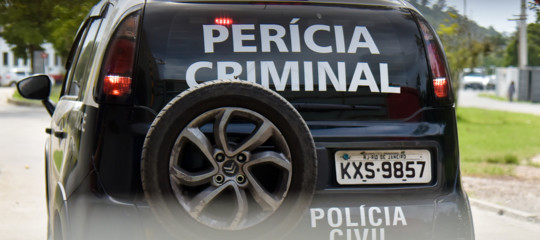 attacchi scuole arrestati due adolescenti