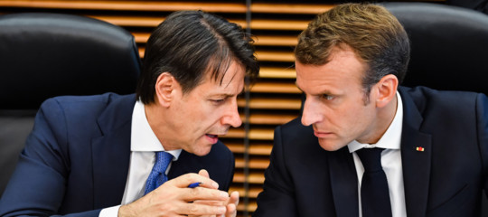 Conte Macron