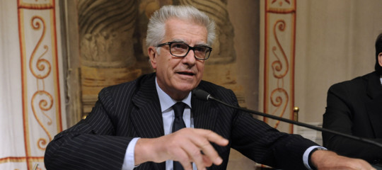 pd aumentare stipendi parlamentari