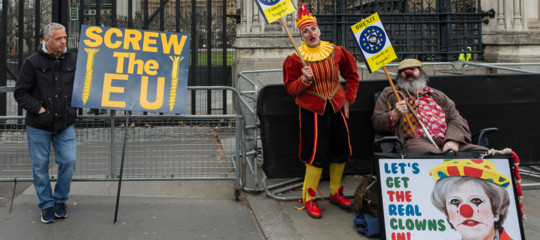 brexit westminster may bocciata