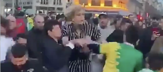 trans aggressione parigi
