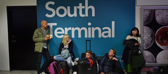 gatwick droni indagini