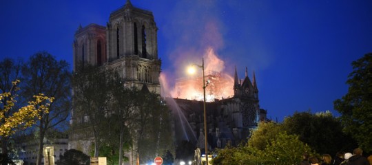 Notre Dame storia simbolo francia