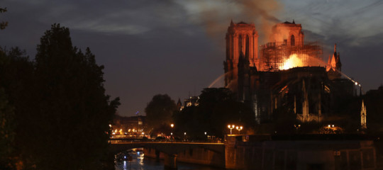 Notre Dame storia simbolo francia