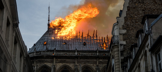 social incendio notre dame