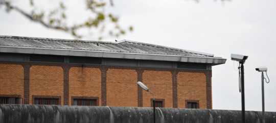dove e detenuto assange