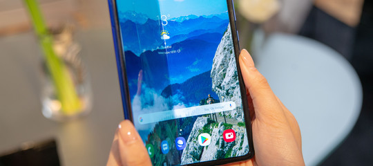 Samsung rinvia lancio Galaxy Fold
