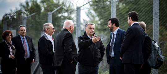 muro migranti orban salvini