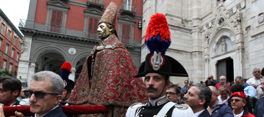 Maltempo napoli processione San Gennaro