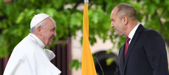 papa francesco bulgaria migranti religioni