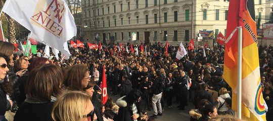 Scuola: Cobas confermano sciopero nazionale il 17 maggio