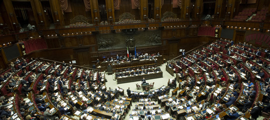 Manovra novita auto aziendali plastic sugar tax