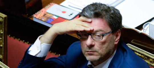 giorgetti lascia governo