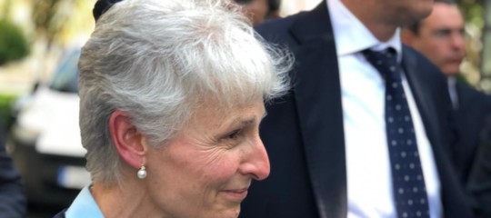 Insegnante sospesa provvedimento revocato