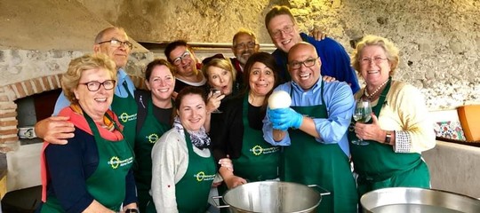 food experience italia turismo
