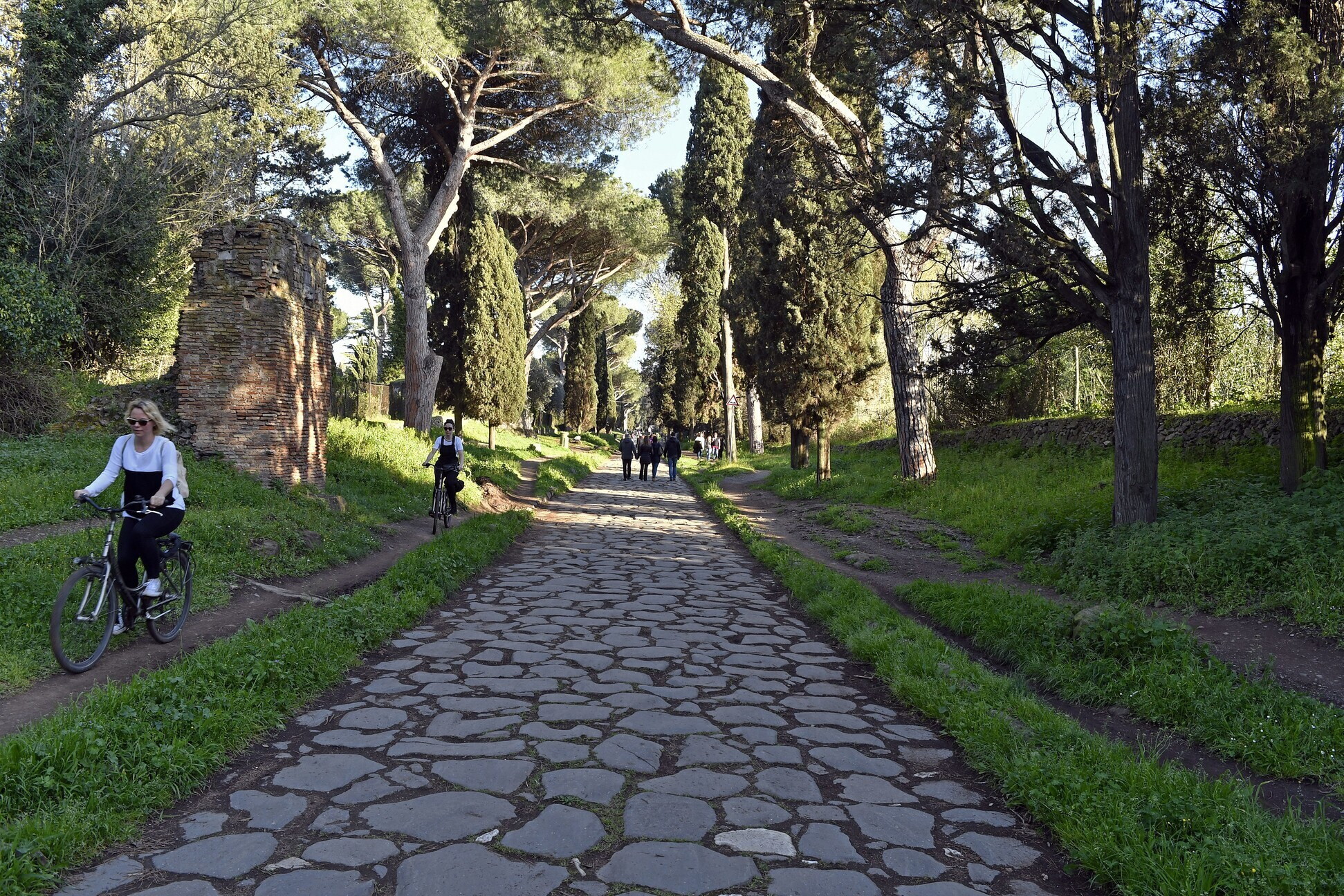 Dietro front degli archeologi: non tutte le strade portavano a Roma