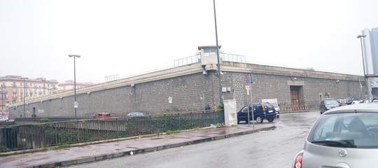 rivolta carcere poggioreale