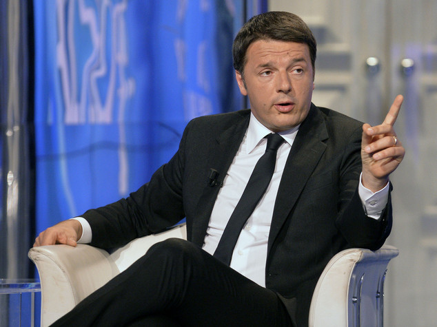 Scuola: Renzi, rinvio assunzioni "Colpa dei 3.000 emendamenti"