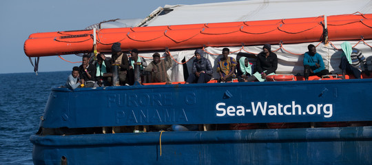 sea watch stipendio bufala
