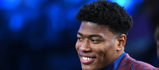 giapponese nero nba hachimura
