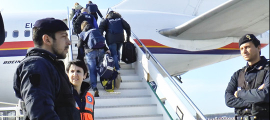 migranti rimpatri italia ong cefa