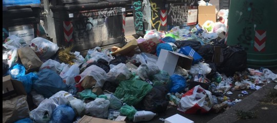 rifiuti roma Ama raggi