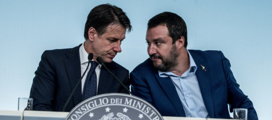 attacco pd dimissioni salvini russia
