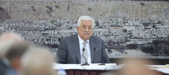 abu mazen sospende accordi israele