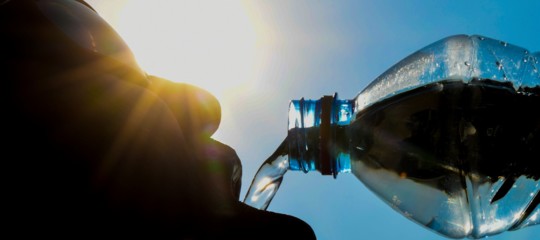 come combattere disidratazione caldo