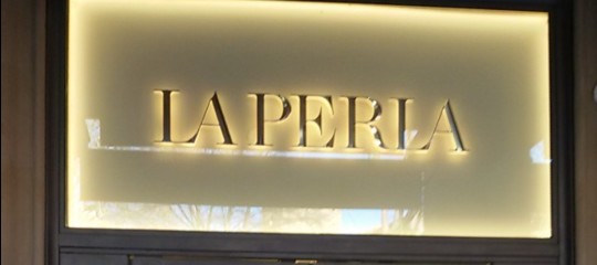 la perla licenziamenti sospesi