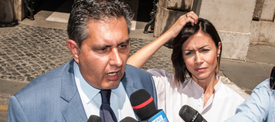 toti lascia forza italia