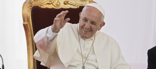 papa francesco vacanze finite