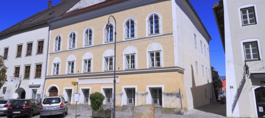 casa hitler austria