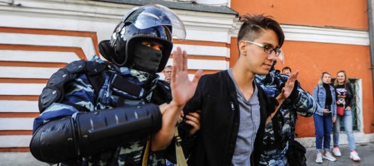 proteste mosca arresti