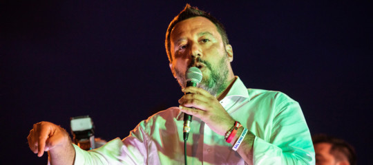salvini firma decreto open arms