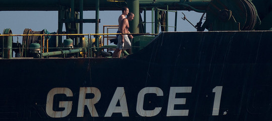 petroliera iran gibilterra