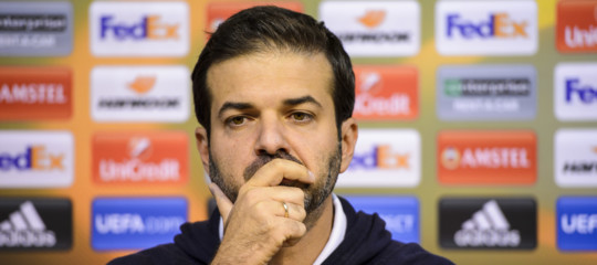 stramaccioni prigioniero iran giallo