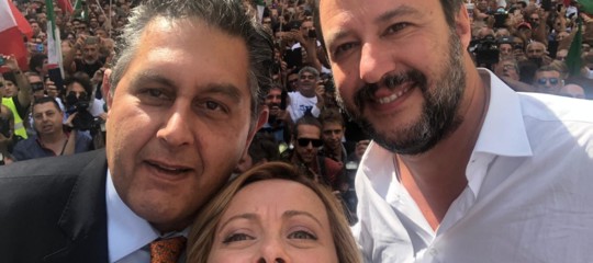 salvini meloni manifestazione conte bis