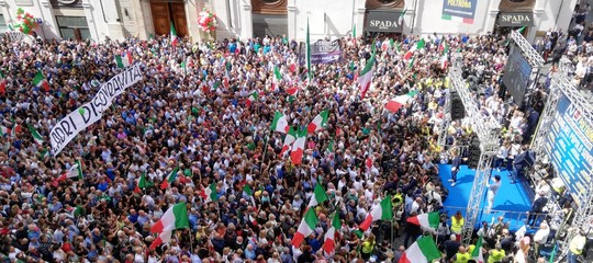 salvini meloni manifestazione conte bis