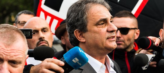 forza nuova denuncia facebook oscuramento