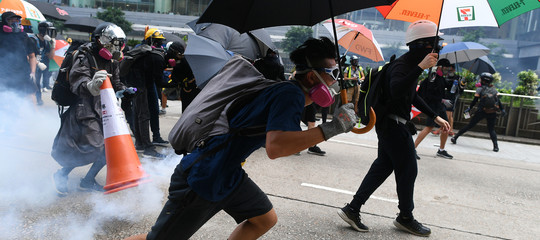 Hong Kong scontri