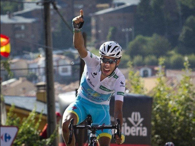 Ciclismo: Aru trionfa a Madrid, la settantesima Vuelta e' sua