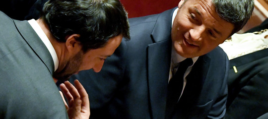 I primi botta e risposta del duello tra Renzi e Salvini a Porta a Porta