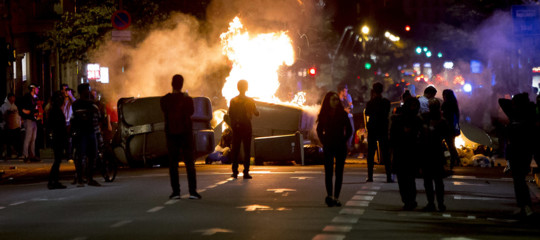 Catalogna scontri manifestazioni barcellona