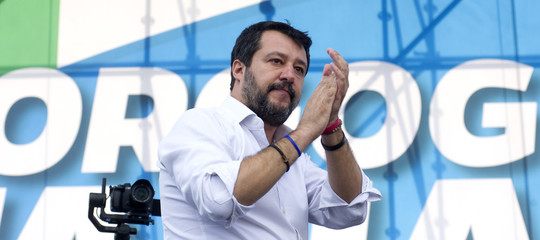 manifestazione centrodestra salvini lega casapound
