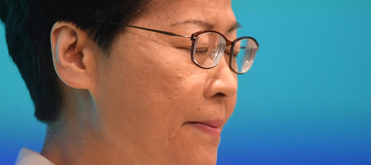 hong kong ritirata legge estradizione